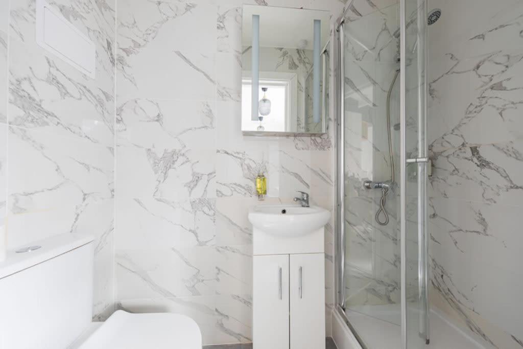 Victorian Beauty With Private Toilet And Shower Near Tube Station London Luaran gambar